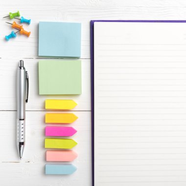 Ofis, banka donatımı ile not etmek