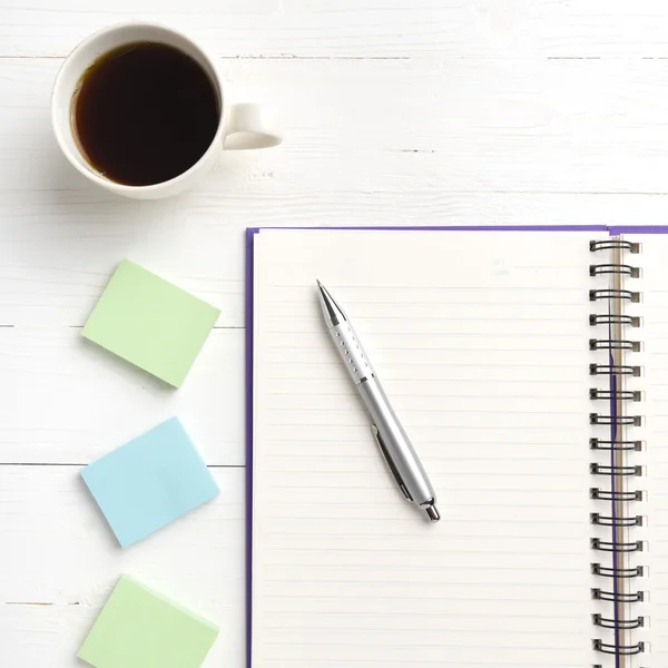 Notepad and coffee cup — Stock Photo, Image