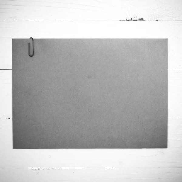 Papír s perem černé a bílé barvy stylu — Stock fotografie