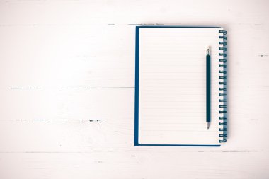 kalem vintage tarzı ile not etmek