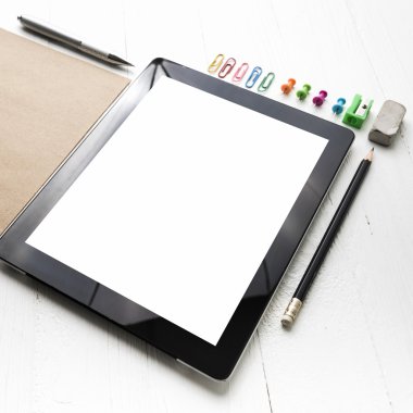 Ofis, banka donatımı ile tablet