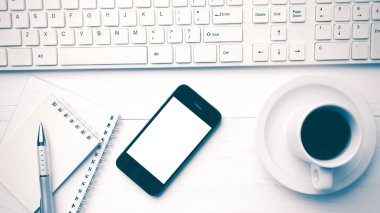 cep telefonu ile bilgisayar ve kahve Kupası vintage tarzı