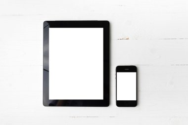 Tablet ve cep telefonu