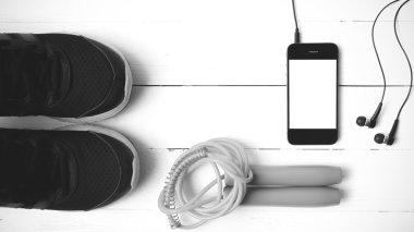 Fitness Ekipmanları siyah ve beyaz renk tonu stili