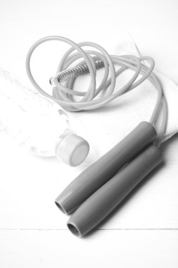 Fitness Ekipmanları siyah ve beyaz renk stili