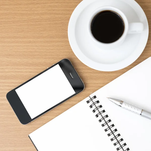 커피 컵 및 전화 및 메모장 — 스톡 사진