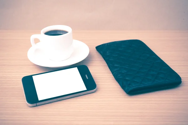 Šálek kávy a telefon a peněženku — Stock fotografie