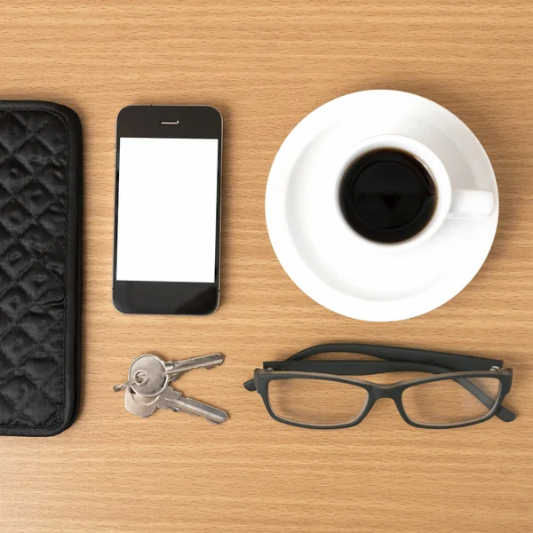 Káva, telefon, klíče, brýle a Peněženka — Stock fotografie