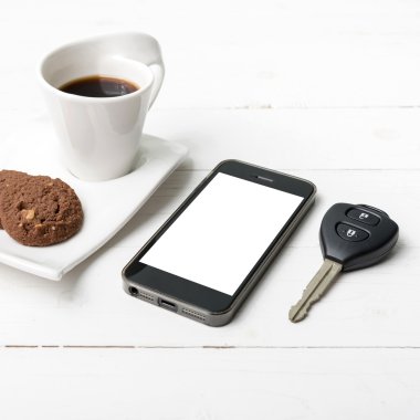 kahve fincanı ile tanımlama bilgisi, telefon ve araba anahtar