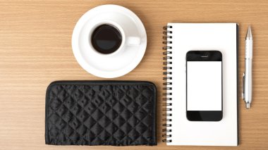 kahve, telefon, not defteri ve m-cüzdan