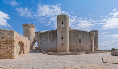 güneşli Isle of eski kale