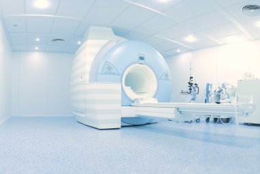 MRI laboratuvar yüksek teknoloji çağdaş donanımı ile