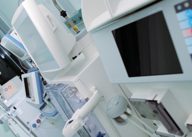 Modern donanımlı laboratuar