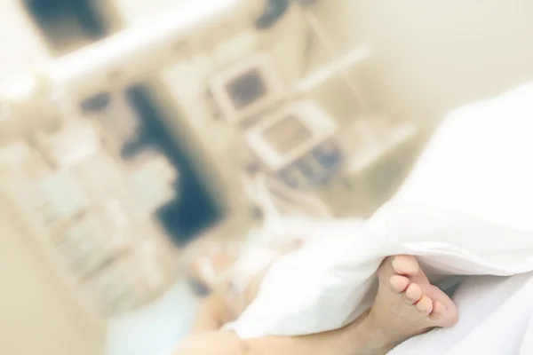 Comatose patient in hospital — Stock Photo, Image