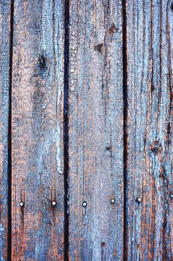 Eski çit ile kırık boya kaplama