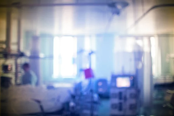 Blurry Emergency Room Visitor Sitting Patient Bed Defocused Background — Stock Photo, Image