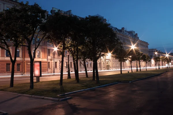 Street in the early hours — Stock Photo, Image