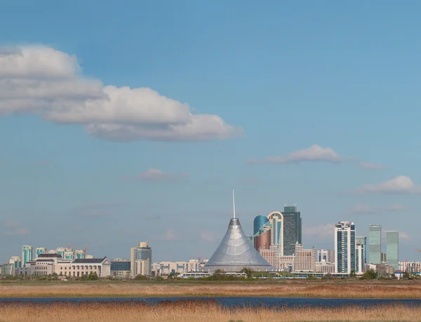 Cityscape-utsikt over Astana om sommeren – stockfoto