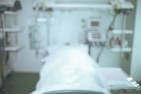 Orvosi ward modern kórházban, elmosódott háttér — Stock Fotó