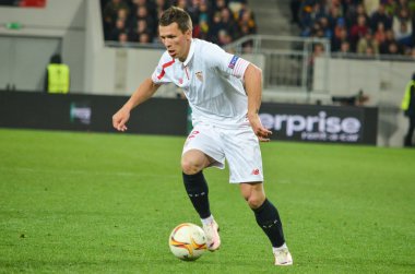 Lviv, Ukrayna - Nis 28: Yevhen Konoplyanka eylem sırasında 
