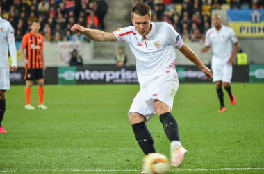 Lviv, Ukrayna - Nis 28: Yevhen Konoplyanka eylem sırasında 