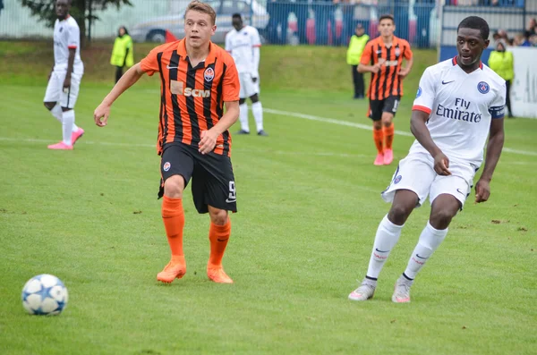 シャフタール vs パリ ・ サンジェルマン (Psg) (U19 間 Uefa 青年チャンピオンズ リーグの試合) — ストック写真