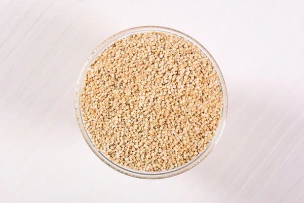 Cuenco de semillas de quinua —  Fotos de Stock