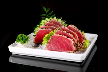 ton balıklı sashimi