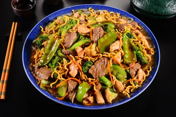 Yakisoba — Stockfoto