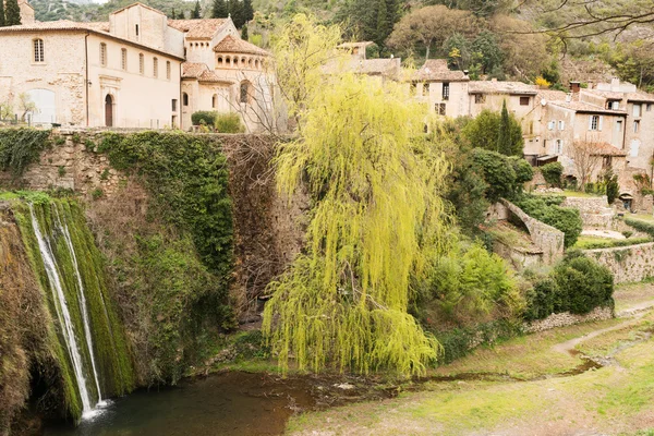 Village de Saint Guilhem le désert — Photo