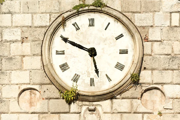 Torre do relógio kotor — Fotografia de Stock