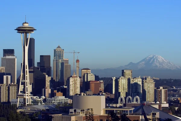 Seattle panorama in de schemering — Stockfoto