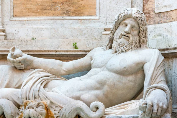 Fuente Del Río Dios Marforio Océano Patio Del Museo Capitolino —  Fotos de Stock