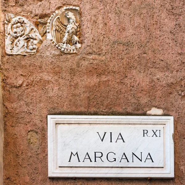 Señal Calle Margana Adorno Antiguo Pared Del Edificio Histórico Roma — Foto de Stock