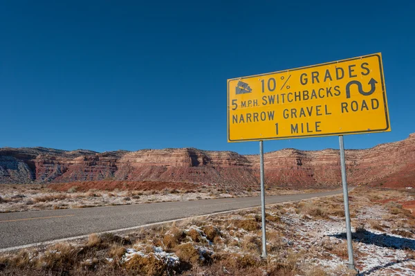 Slope warning sign — Stock Photo, Image