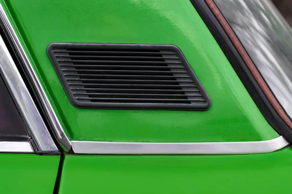 Grelha Ventilação Corpo Carro Vista Lateral Corpo Verde — Fotografia de Stock