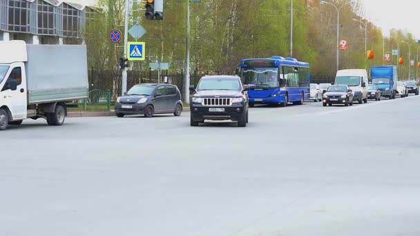 Dopravní Zácpa Avenue Městě Surgut Rusko Května 2021 — Stock video
