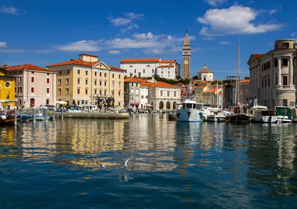 Portoroz Sloven Rivierası'nın ünlü tatil