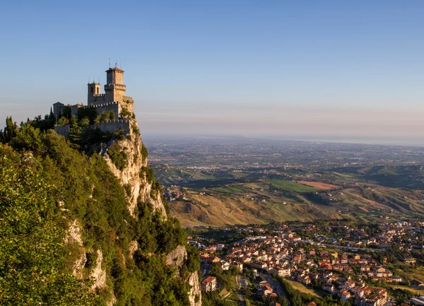  San Marino-Rocca della Guaita en eski kale. İtalya.