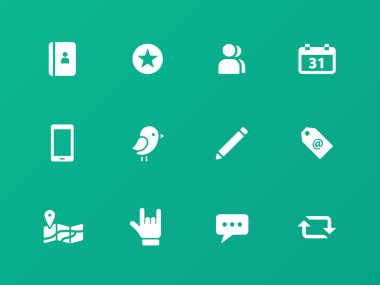 Yeşil zemin üzerine sosyal simgeler.