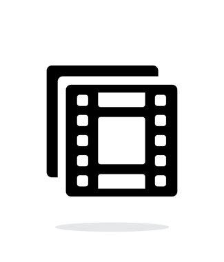 Beyaz arka plan üzerinde film simgesi.