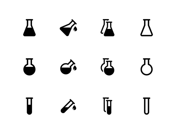 Iconos de matraz de laboratorio sobre fondo blanco . — Vector de stock