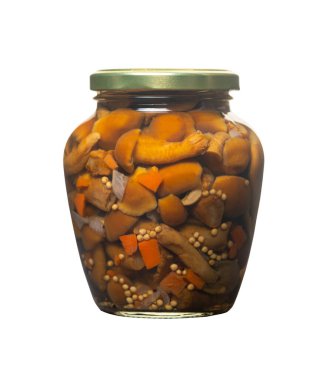 Beyaz izole arka planda kavanozda mantar turşusu.