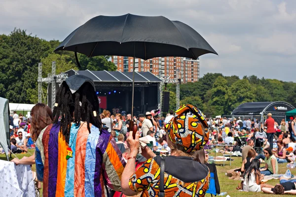 Crowds enjoy the African Oye music festival — Stock Photo, Image