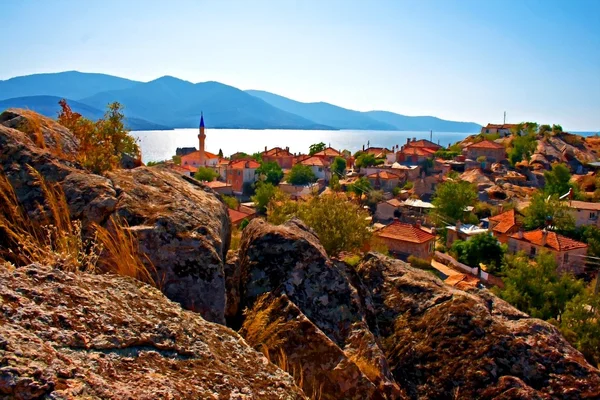 Digital painting of the village of Kapikiri beside Lake Bafa, Turkey — Stock Photo, Image