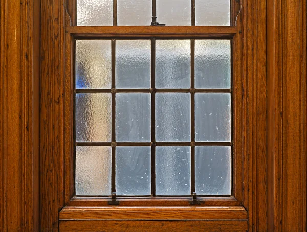 Beautiful solid oak sliding sash window — Stock Photo, Image