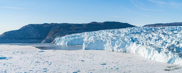 Geleira da Gronelândia frente da geleira Eqi na Gronelândia Ocidental aka Ilulissat Glacier — Fotografia de Stock