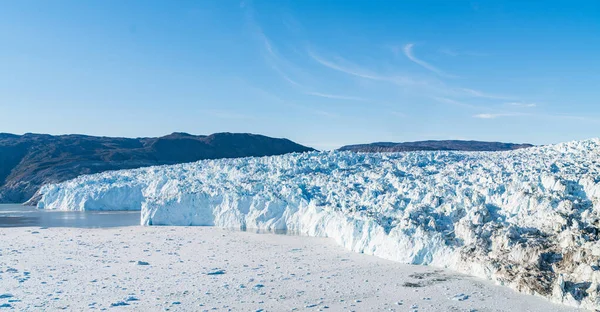 Fronte ghiacciaio della Groenlandia del ghiacciaio Eqi nella Groenlandia occidentale alias ghiacciaio Ilulissat — Foto Stock