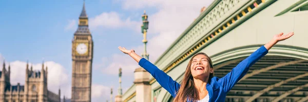 Londra successo libertà donna a braccia aperte banner. Panorama raccolto di donna d'affari felice vincere urlando di gioia. Donna asiatica che fa il tifo per Big Ben Tower, Westminster, Londra, Regno Unito — Foto Stock