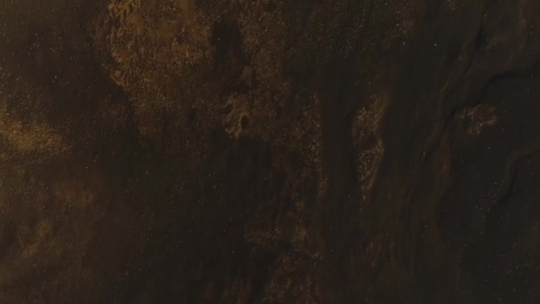 Ισλανδία drone εναέρια βίντεο του τοπίου της φύσης και τα βουνά — Αρχείο Βίντεο
